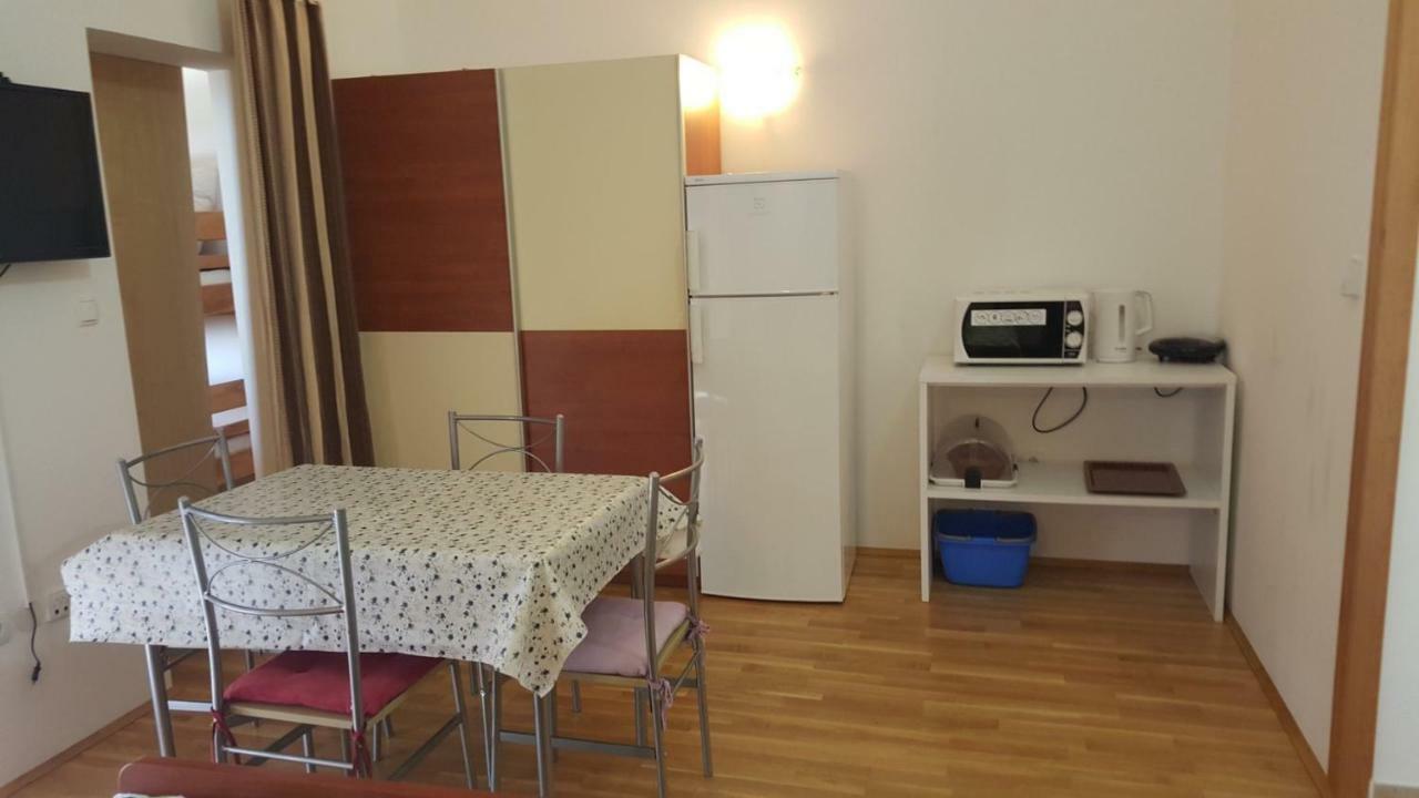 Apartmani Vesna Pinezići 외부 사진
